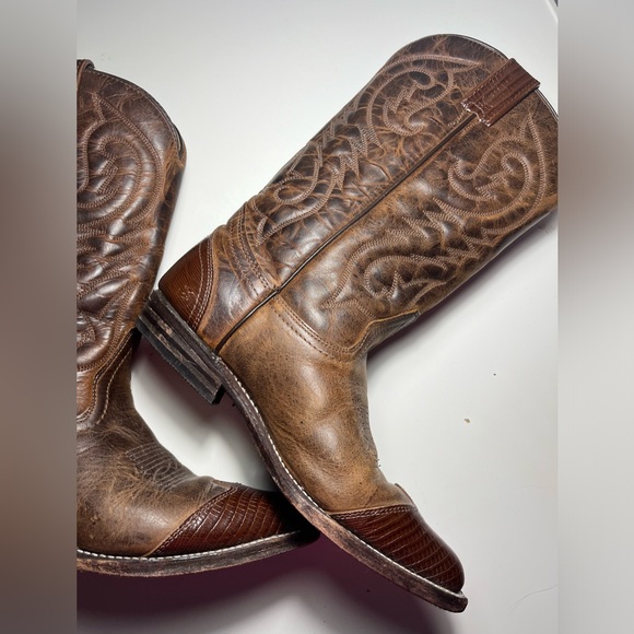 Canadian Made Brown Cowboy Boots - Picture 2 of 4